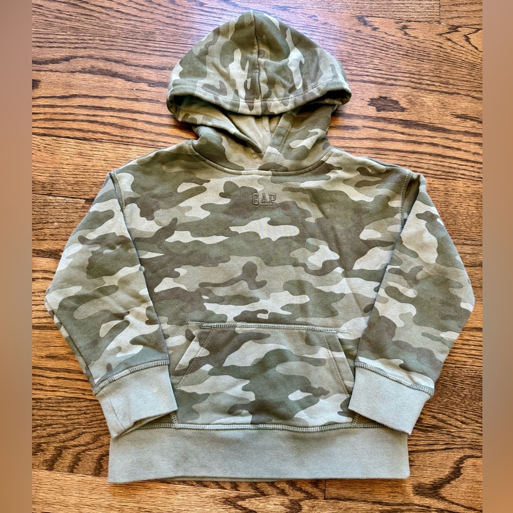 Gap Kids Green Camo Hoodie XS 4-5 Camouflage Pullover Sweatshirt